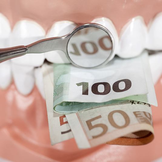 Money in a set of dentures