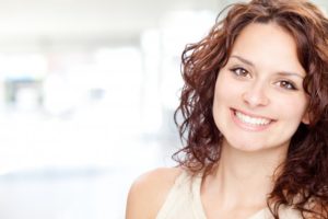 woman smiling with perfect teeth